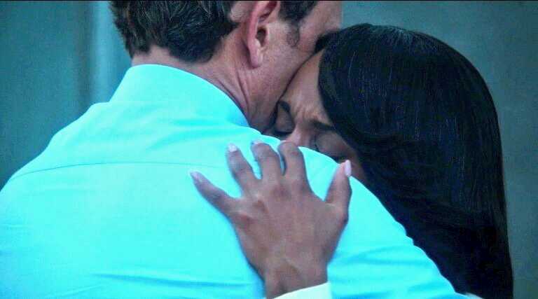 Reds_Logic's tweet photo. Let's take one minute to appreciate the way Fitz loves Olivia. #Scandal
#SweetBaby
#ProvidenceKey
#Vermont
#TheMoon http://t.co/50XQH4w9Hw