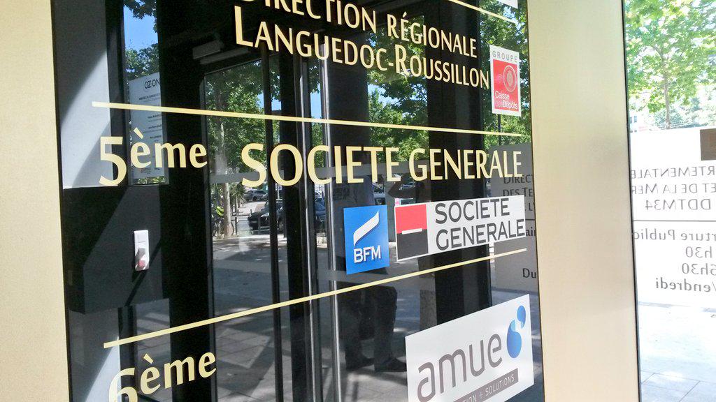 DutsadiB's tweet photo. Merci pour des bonnes conseilles et l'accompagnement sérieux @SocieteGenerale @CCI_LR #Ccef  @Entocoopa #Montpellier http://t.co/yFprbRsO28