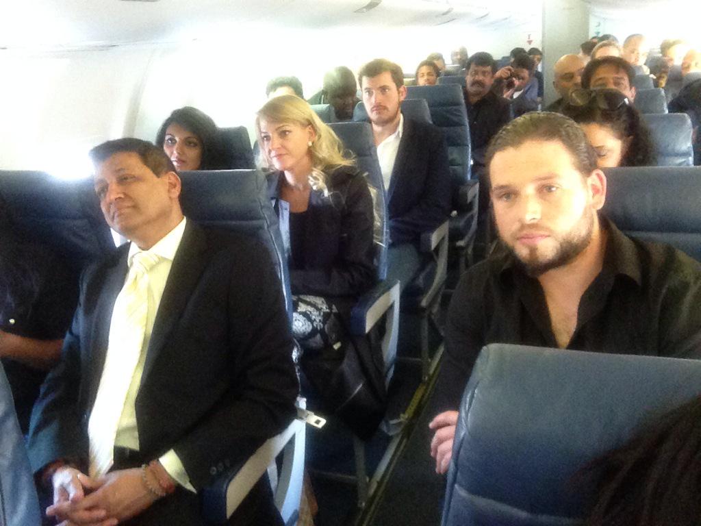 Namritha_'s tweet image. Aaaand we are off! #inaugural flight #flyGoAir flying from #Jhb to #CT