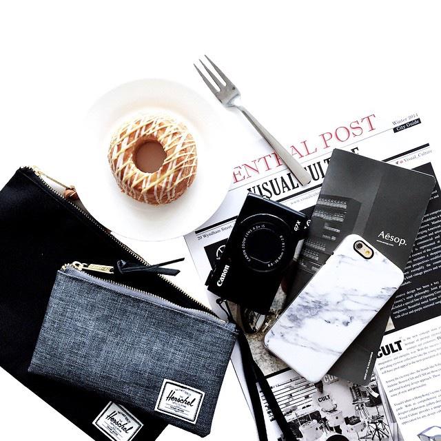 Herschelsupply's tweet photo. Organized for daily adventures: http://t.co/U1VJtQpAST #Accessories #HerschelSupply #NetworkPouch http://t.co/Jln87ZlNWW