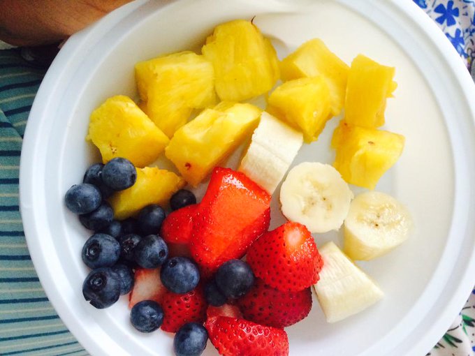 Today has to be a good one when this is for breakfast right??? http://t.co/KfmN9PeTzR