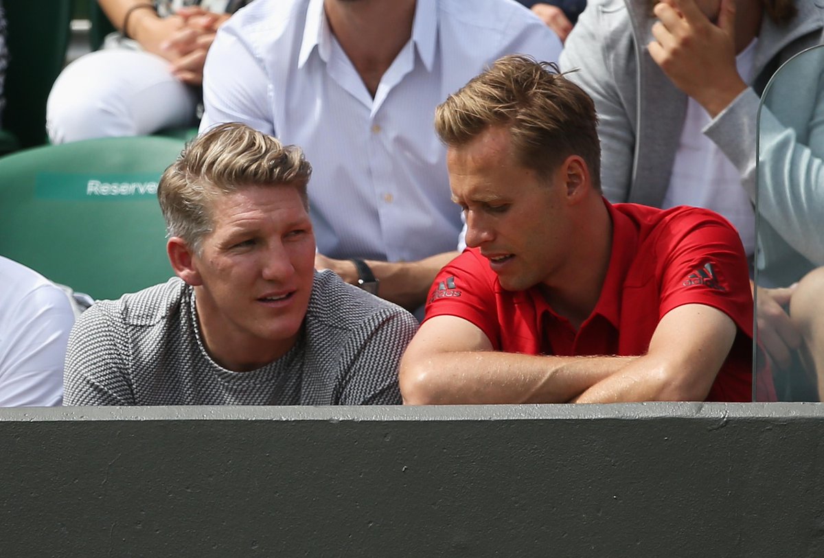 United's London offices are less than nine miles away from where this man is...
bit.ly/1KjCkxV #mufc