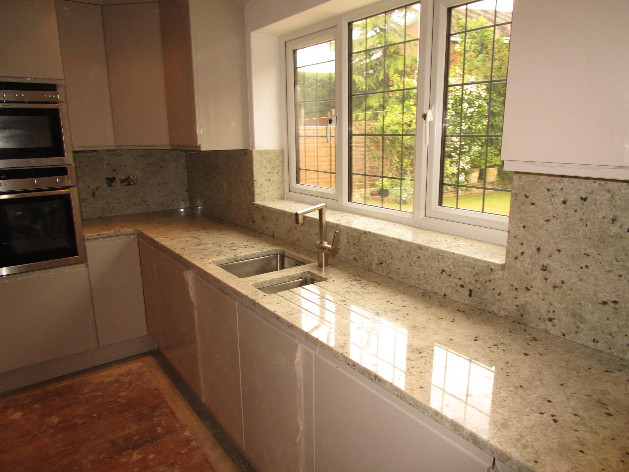 granite upstands and splashbacks