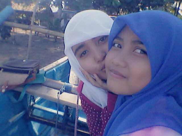 humairok's tweet photo. Sayang banget ama adik sepupu yg satu ini #miftakhul mukarromah http://t.co/qN3L0LBYQ3