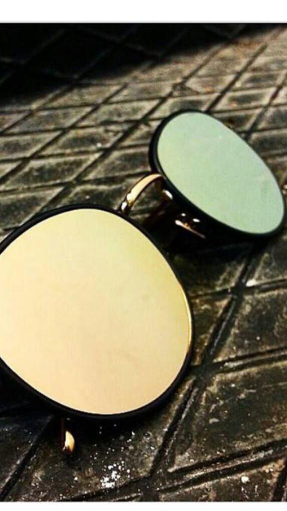 emelyildirim74's tweet photo. #edlparis by emel yıldırım nişantaşı murat optikte http://t.co/GyW2itIMdd