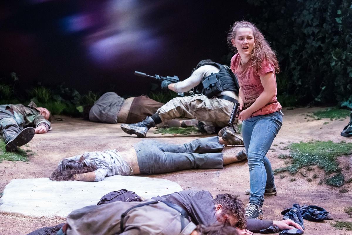guyrsanville's tweet photo. 2AZ: 2 years after zombies a new play by Michael Brian Ogden the @PurpleRoseTheat http://t.co/1YNRlRKZ90