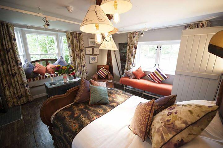 WoolpackKent's tweet photo. This week sees the launch of our #rooms check out orbit website to book! Here's a sneak peek.. http://t.co/0NVcZumlcv
