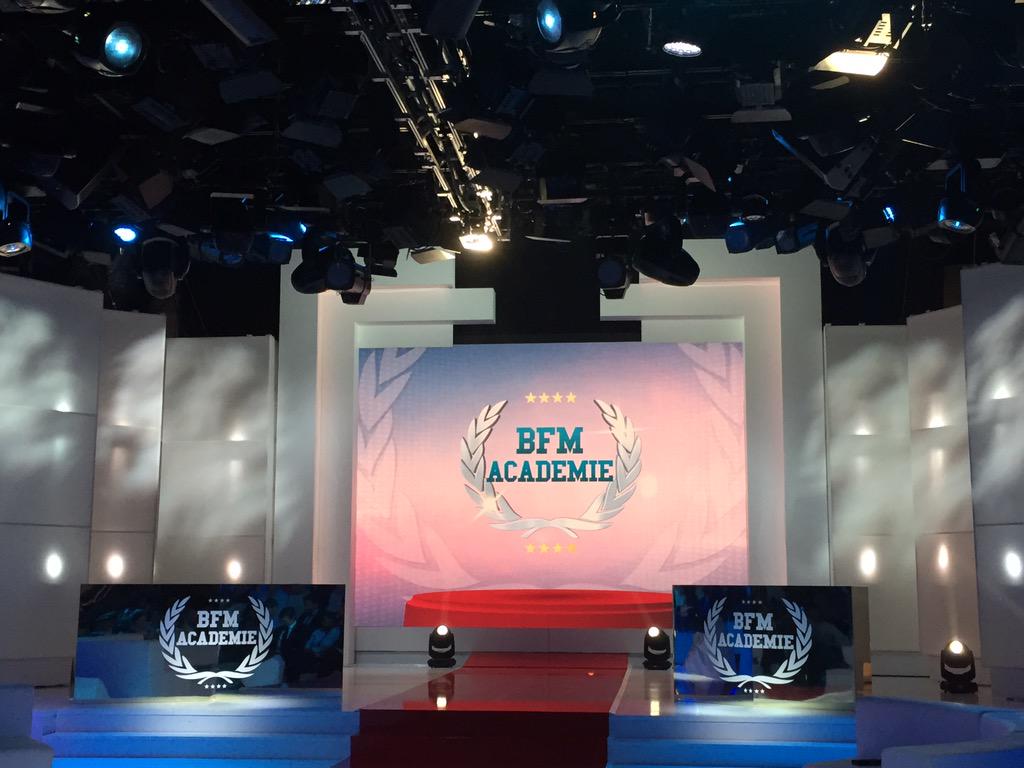 eyeFind_app's tweet image. En direct de la finale de la BFM académie pour soutenir les 3 start-ups @ornikar @prynt et @MyLight_Systems !!