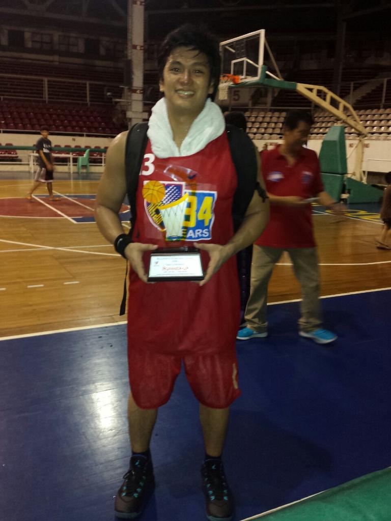 6jamesmartinez's tweet photo. MVP #MBL #AMATitans http://t.co/1bVKxPpxUy