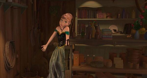「隠れミッキー」は見つかったかな？  #アナと雪の女王好きならRT