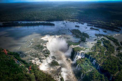 D_Viajero's tweet photo. #CataratasdelIguazú: una de las caídas de agua más espectaculares del mundo, ¡en #Argentina! https://t.co/fiUDT4QFxa http://t.co/sIgYzPIPS3