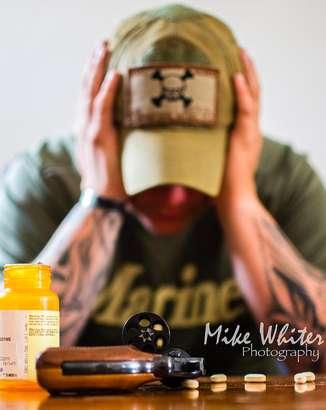 ThinkTankExile's tweet photo. Ex-Marine Uses Powerful Photos to Demand #Veterans Have #mmj Access - http://t.co/mch7HNzLYs http://t.co/57hcc4muYJ