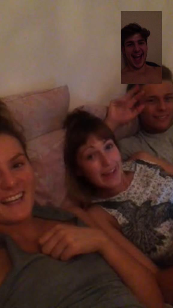 Stuartrouse1's tweet photo. Love a FaceTime with the three musketeers 👭👫✨ @ImogenJoyce @Tillyould @EdWhitehead94 http://t.co/7rTn33V2lE