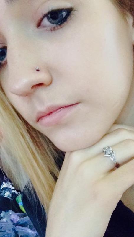 jaymecarson_'s tweet image. Nose done 😊😊