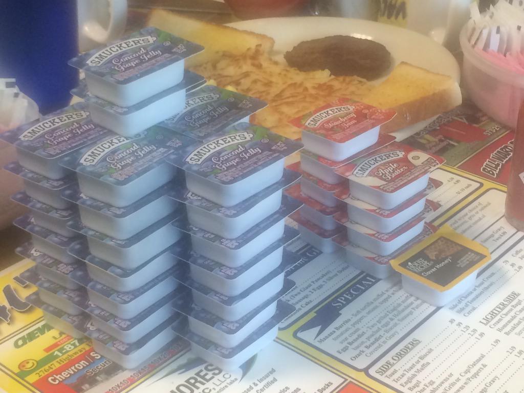 Matt Bayes tweet media