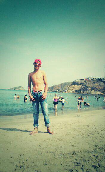 LifeIsDust's tweet photo. Que rica vacaciones. http://t.co/yKbmapmv05