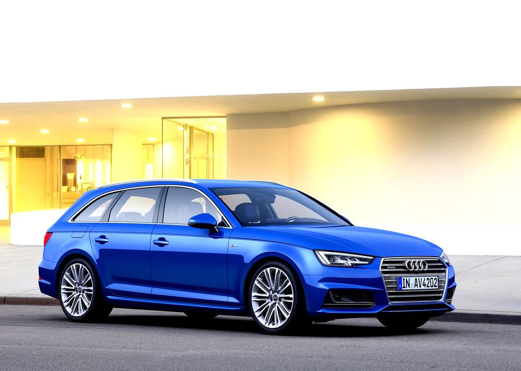 Speednesiaa's tweet image. 2016 Audi A4 Avant Wallpaper
More: speednesia.com/audi-cars-wall…
#car #carporn #audi