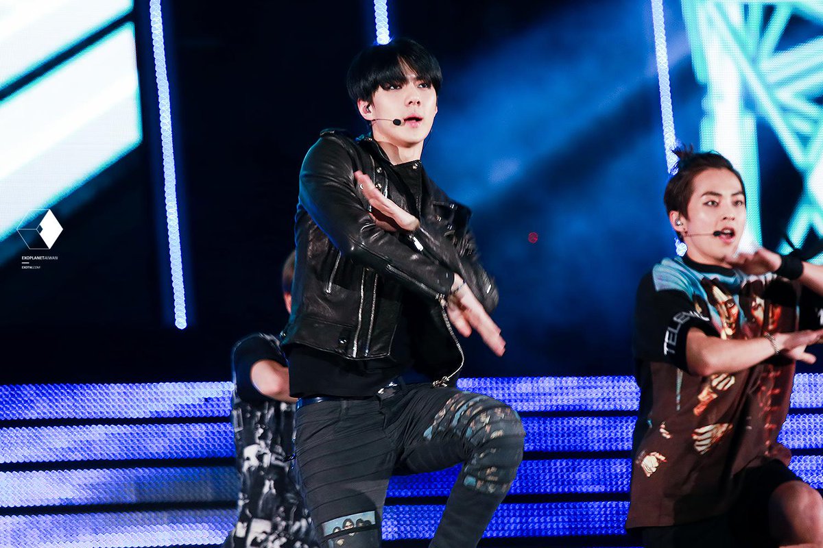 EXOPtw's tweet photo. [UPDATA] 150523 드림콘서트 DREAM CONCERT #EXO http://t.co/IrmUzM9GAT http://t.co/DJODcpYCWL
