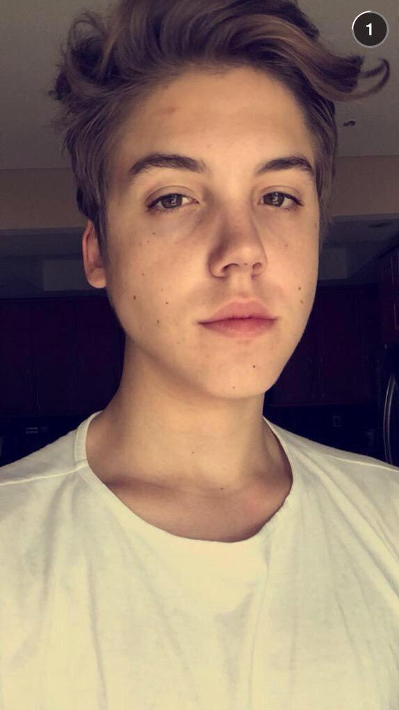 rt? I'm new babes😘