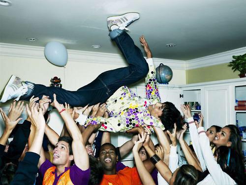 The top 5 party schools in the country 🎉🍻 I need to transfer to #1 😍 👉🏼curently.com/top-5-party-sc…   👈🏼