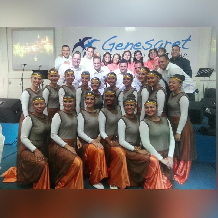 MDP_KADOSH's tweet photo. Ayer, domingo 28/05/15. En nuestra Gran Pesca Milagrosa. Le damos gracias a Dios porque todo fue un éxito🙌🎉.. http://t.co/VeW4r9kjgl