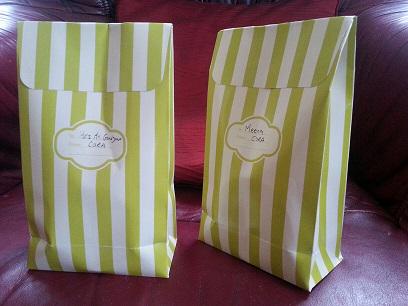 XpandaBra's tweet photo. Great for putting teachers presents in! 2 on the way using the fantastic Pressie Pouch from @bizzistationery http://t.co/Tiqa2zNX9C
