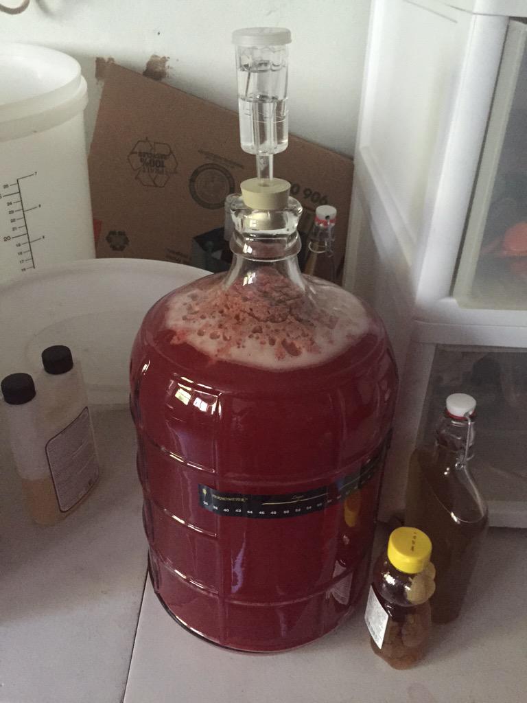 Midas Mead tweet media