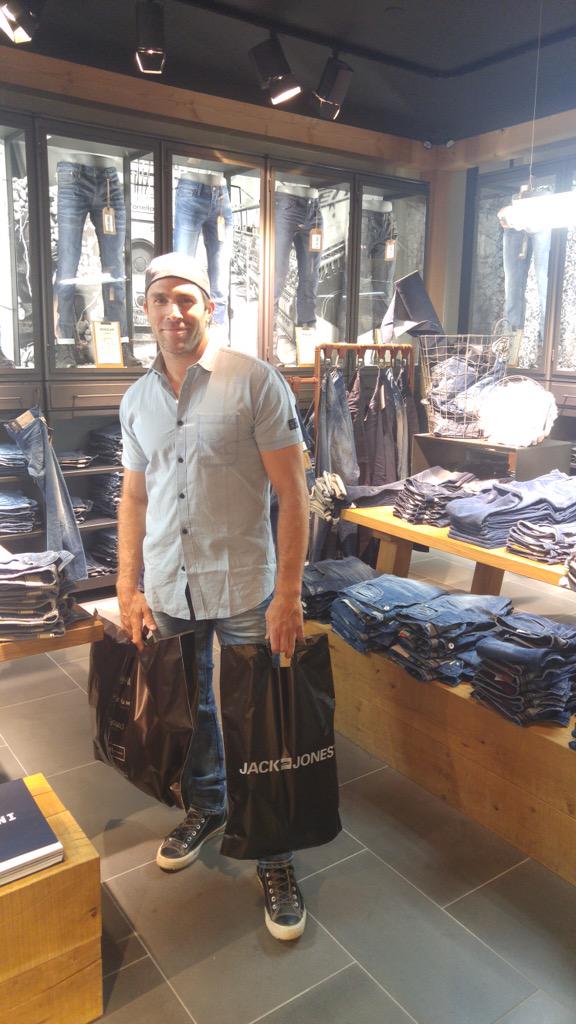 JACK & JONES Canada (JackJonesCanada) Twitter