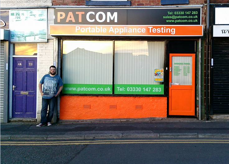 phil180knight's tweet photo. New business opening in #Newton #PatCom Electrical Portable appliance testing at low costs #StHelensHour http://t.co/tfdC8tWrNp