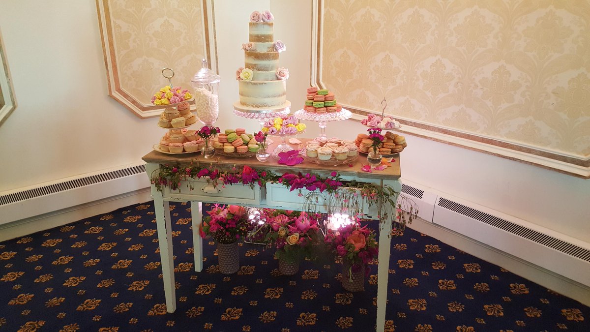 CornhillHouse's tweet image. Another Fab Wedding. We love this Cake and Dresser style Cake Table by @liggycupcake and Flowers from @LittleBotanica