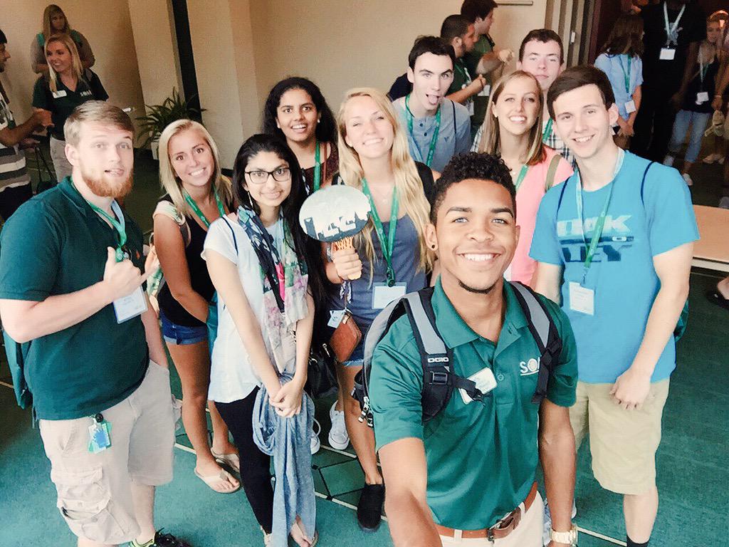 Andre15OC22's tweet photo. Squad for session 9  &amp; we feelin' just fine! #TheDreWay #NinerPride 😎 http://t.co/vGfd4OmshL