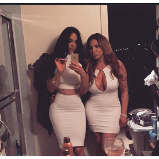 #MirrorMonday http://t.co/2tGgrjaExv