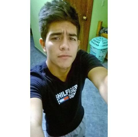 DaniloBarboza_'s tweet photo. Somos dos locos, a que no te atreves hacer conmigo todo lo que dice que no debes😜💪 http://t.co/hPt4tsImFD