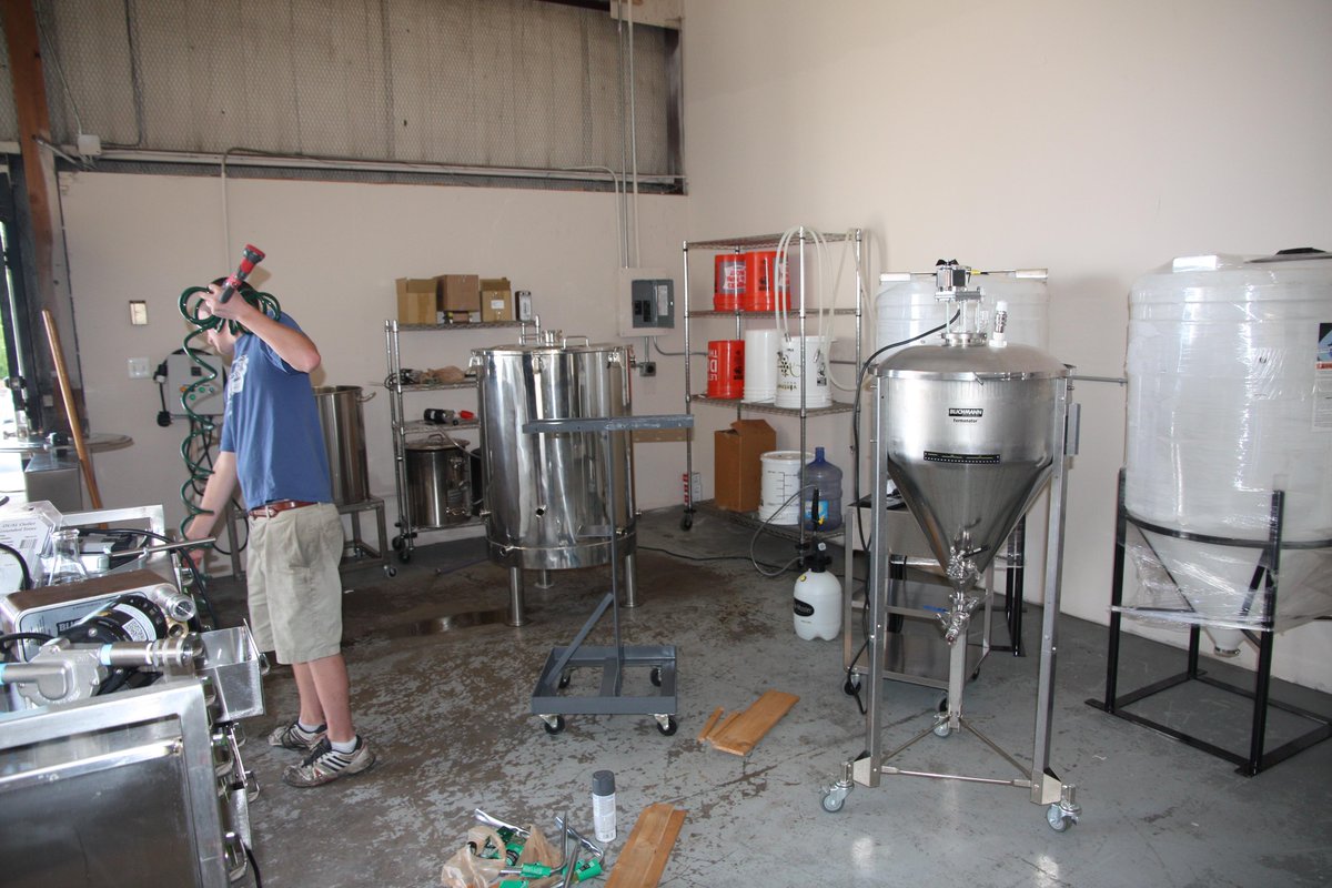 Growcentia's tweet photo. Production of our first product called Mammoth-P is in full swing!  @MammothMicrobes http://t.co/a9byDhkKE9