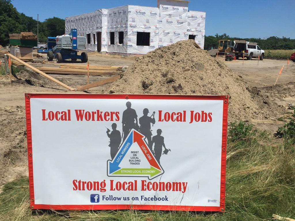 Local_Workers's tweet photo. New Dairy Queen in Portage being done by Local Workers and Local Contractors. #LocalWorkersForLocalJobs http://t.co/TuR2TvZUHC