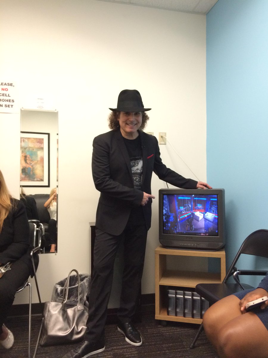 boneyjames's tweet photo. Excited, getting ready to tape my appearance on @tavissmiley Show! Stay tuned for info on air date and channels. http://t.co/alk0kaJLng