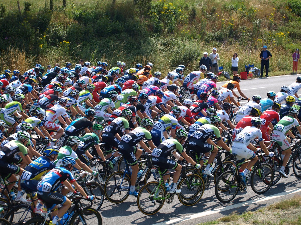 41Tourstages's tweet photo. Just 4 days now until #TDF2015 #TDF #Cyclingrt #TourdeFrance http://t.co/8mNkvPVWZ5