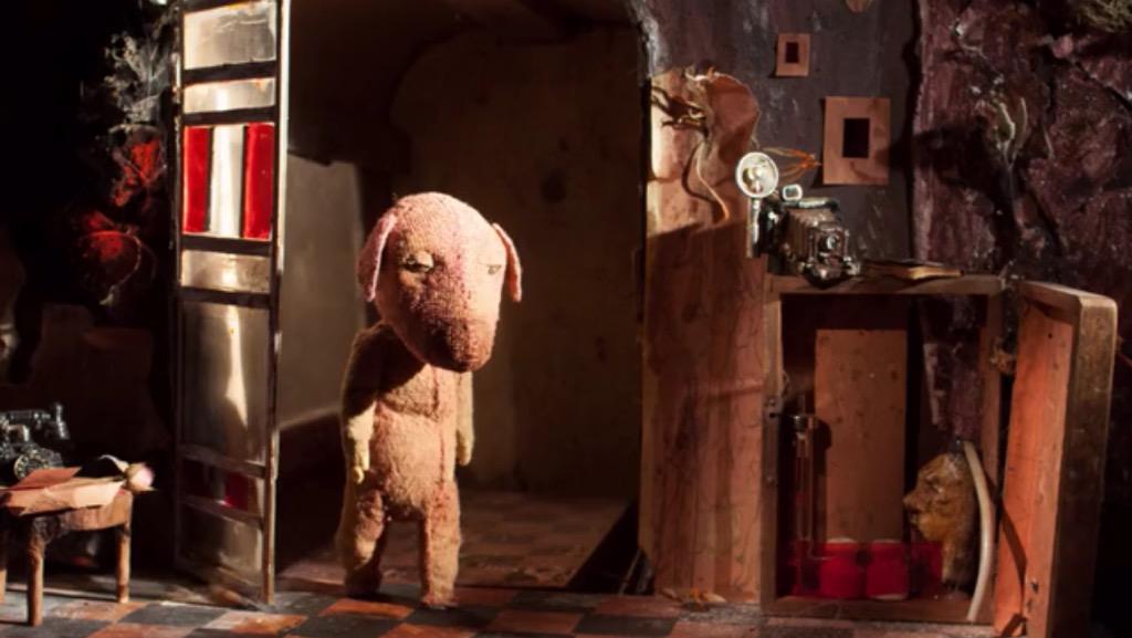 It's awesome. It's #stopmotion it's on <a href="/kickstarter/">Kickstarter</a> ->kck.st/1BRCivQ <-by <a href="/LindenTar/">Linden Tar</a> #indiefilmmakers