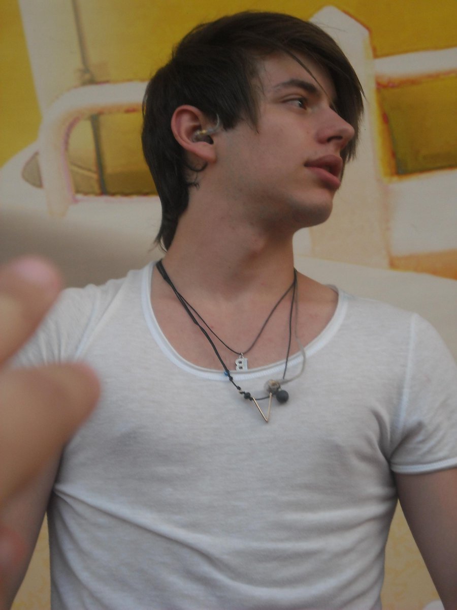 AurumAdLectorem's tweet photo. My one and only #VangelisKakouriotis <3 http://t.co/eyRc9smMDW