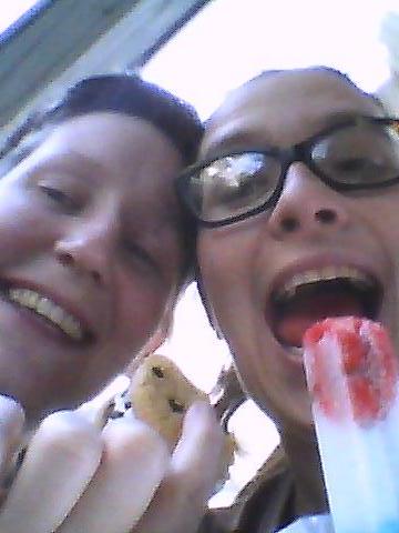 crustsandscabs's tweet photo. Ice cream truck! http://t.co/5ZpmAl0vgF