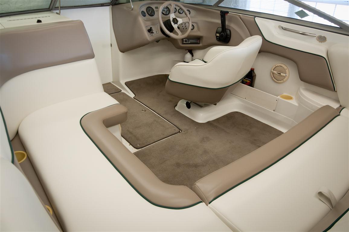 GeminiProduct's tweet photo. Cleans, Protects & Shines. #GlowPro is ideal for car & boat interiors.
#Gemini #SafeSimpleSuperior #HelpingYouClean http://t.co/Gas3lrkIAa