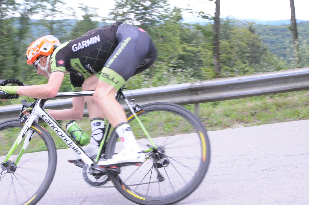 davidcrmelj's tweet photo. It's not a coincidence the picture is not that good ... it's @matmohoric and his #downhill ... #crazyposition :) http://t.co/Qydeq7a7Jz