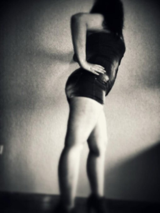 Sesi&oacute;n de fotos en mis momentos aburridos en casitaaaaa,Os gustann????? http://t.co/A47VFVAqU4<a href="/tag/covid19"class="tags"><span>#covid19</span></a><a href="/tag/coronavirus"class="tags"><span>#coronavirus</span></a><a href="/tag/onlyfansgirl"class="tags"><span>#onlyfansgirl</span></a><a href="/tag/onlyfanspromo"class="tags"><span>#onlyfanspromo</span></a>