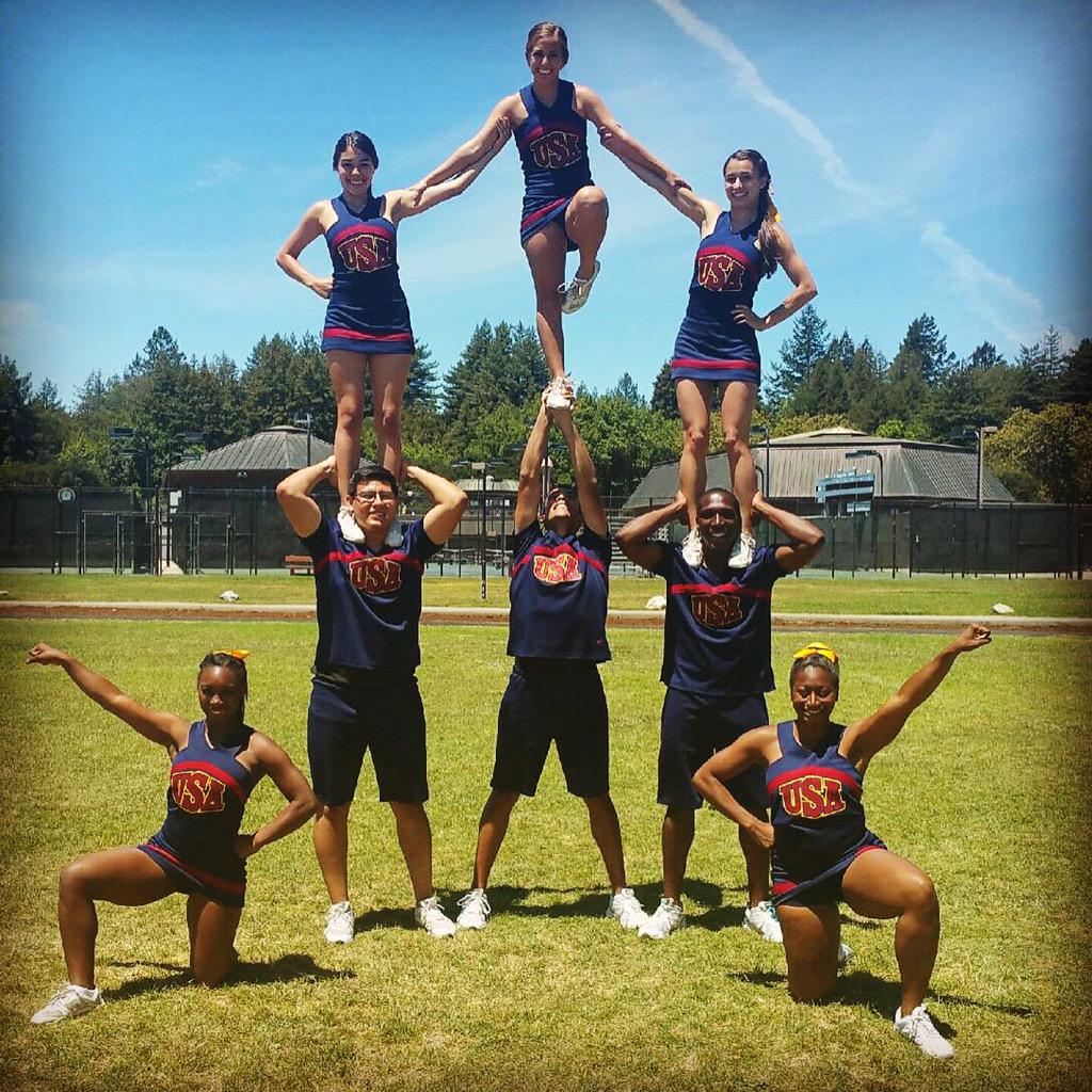 Live for making memories! <a href="/USACamps/">United Spirit Assoc.</a> #USALiveForIt ❤️💛💙