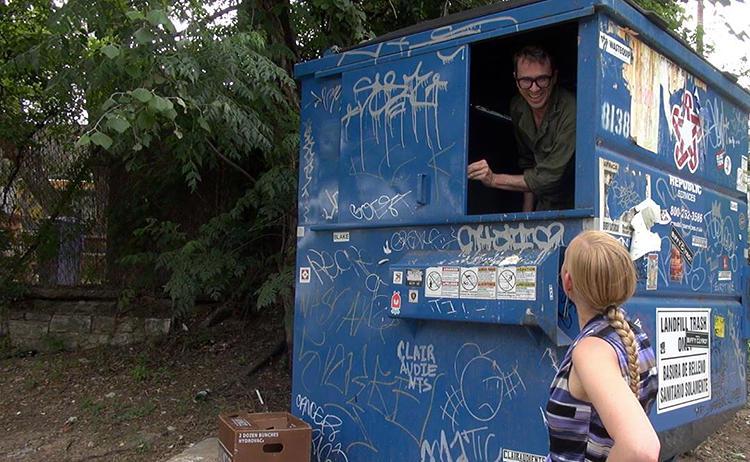 tinyhomescanada's tweet image. The @dumpsterproj is taking #MicroLiving to the next level: ow.ly/OWLpV #TinyHouse