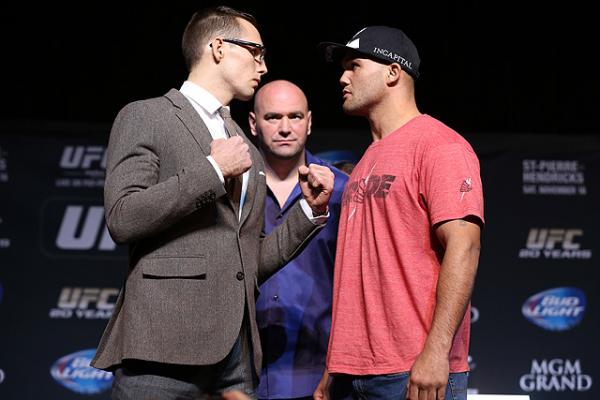 theMMAcommunity's tweet photo. Lawler &amp; Macdonald throw down in 12 days. Vote in our poll &amp; tell us who ya got! http://t.co/nHaDRWG6B9 #UFC189 #UFC http://t.co/hjV9vmrPHM
