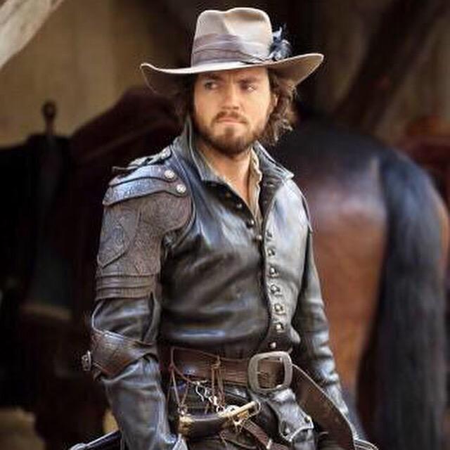 Happy birthday Tom Burke AKA (Athos) 