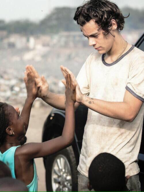 zaysalbum's tweet image. #HollywoodChoice2015 One Direction x7