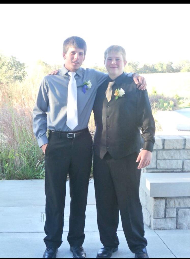 JoeyDeseure's tweet photo. Happy birthday 21st birthday to @Lundkll !!! Man how times have changed http://t.co/lmaXTRDYjF
