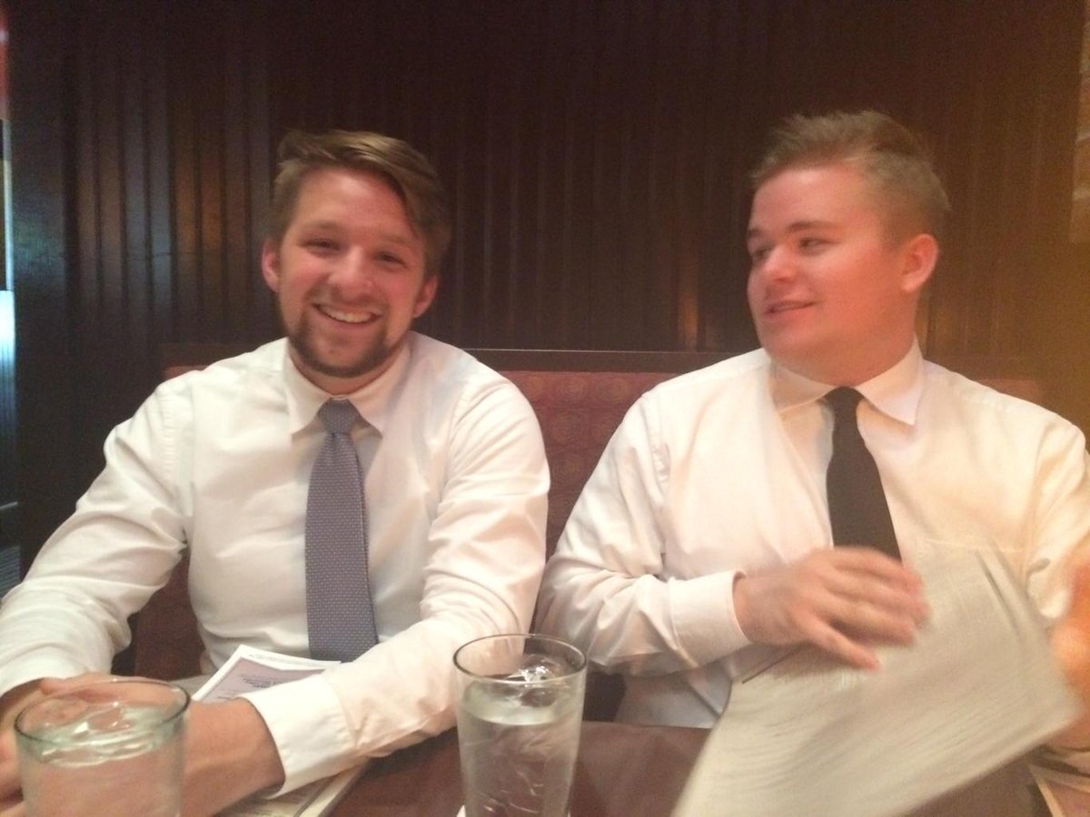 MYoung362's tweet photo. @landonyoung @NickWYoung #tbt to a year ago. Missing my boys! They make me smile😌 #Portlandtemple http://t.co/tnaPSpFKgh